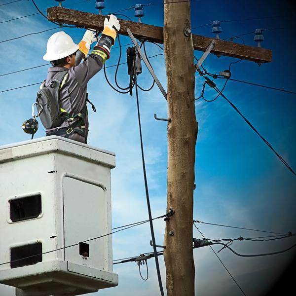 CDL truck and utility work preparation for lineman apprentices